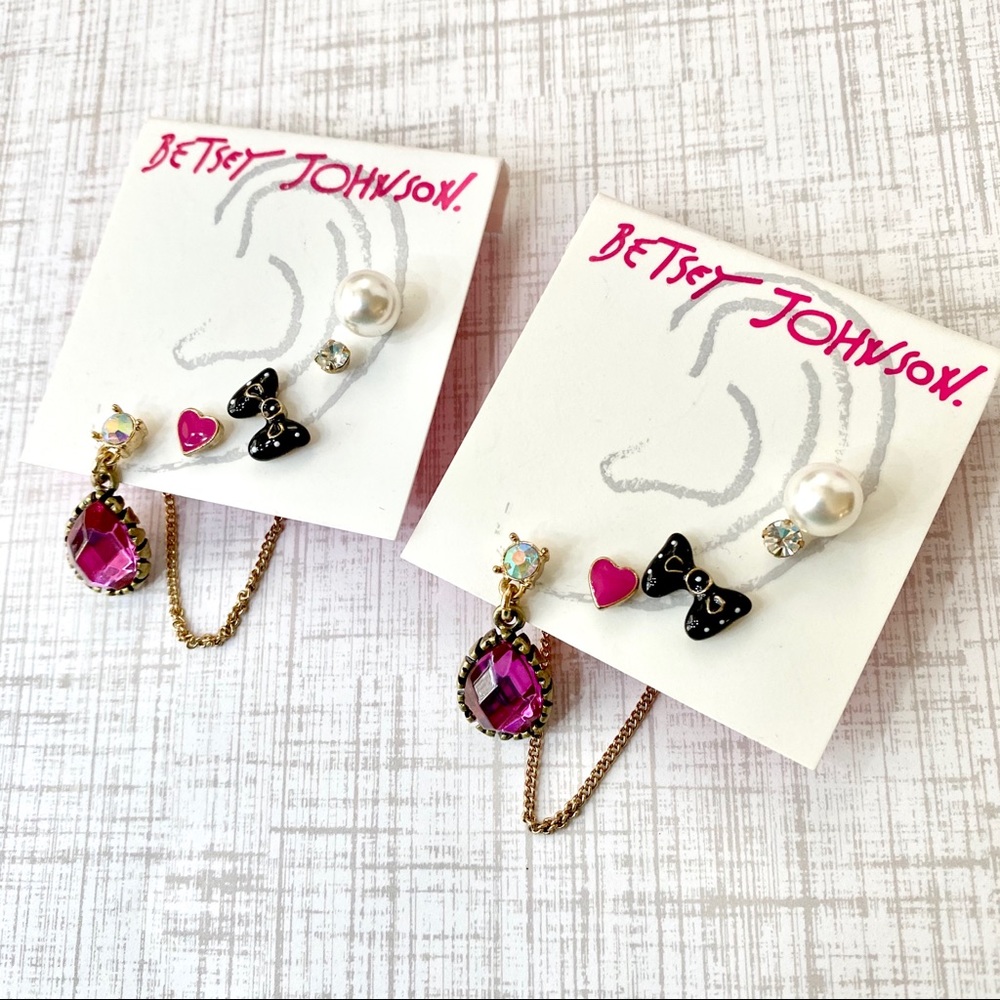Betsey Johnson ‘Film Noir’ 2 Earring Sets NWT/HTF!